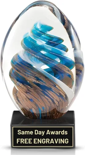 Miniatura 7 de Premio de Vidrio Artístico Soplado a Mano – Premio Elegante con Grabado Personalizado para Corporativo, Deportes, Jubilación, Reconocimiento