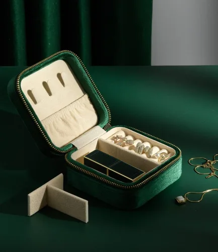 Miniatura 2 de TAIMY Joyero de viaje de terciopelo de felpa, pequeño estuche de joyería de viaje, mini cajas organizadoras de viaje portátiles para anillos