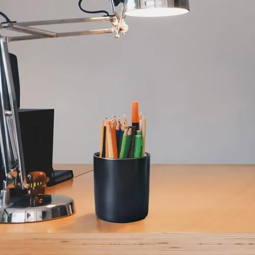 Miniatura 4 de HANKOR Portalápices de cerámica para escritorio - Lindo organizador de taza para bolígrafos y brochas de maquillaje con ribete dorado estético