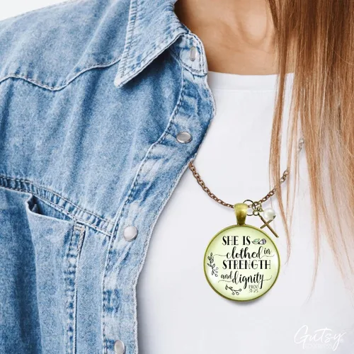 Miniatura 41 de Gutsy Goodness Collar inspirado en la mujer de la fe, colgante hecho a mano con mensaje de esperanza