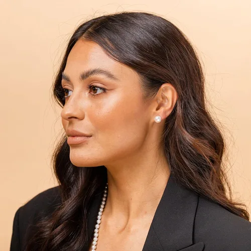 Miniatura 13 de PAVOI Aretes de perlas cultivadas de agua dulce blancas redondas de oro de 14 quilates seleccionados a mano AAA+ Pendientes de perlas para mujer
