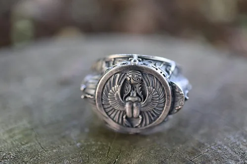 Miniatura 2 de Anillo de escarabajo de faraón egipcio piramidal, 0.017-0.022 libras, 1,02 x 1,14 pulgadas, anillo de sello de la mitología egipcia antigua Ankh