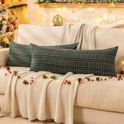 Miniatura 14 de AQOTHES Juego de 2 fundas de almohada decorativas a cuadros de Navidad para decoración rústica de casa, tartán escocés, verde, 22 x 22 pulgadas