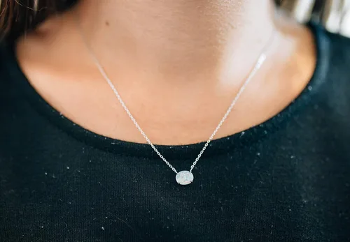 Miniatura 4 de Ellena Rose Collar de ópalo de plata de ley, plata de ley 925, pequeño y delicado ópalo ovalado para mujer, collares de piedras preciosas, joyería