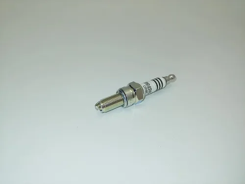 Miniatura 4 de RE Himalayan & Scram 411 Motocicleta NGK 4218 Iridium IX Bujía CR8EIX Royal Enfield. JL Missouri Parts & Misc.