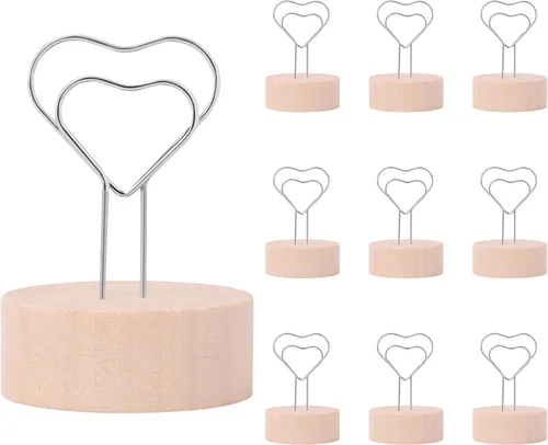 Miniatura 8 de Oubest Soportes dorados para números de mesa y tarjetas de lugar con alambre de metal en forma de corazón y base de madera, 10 soportes