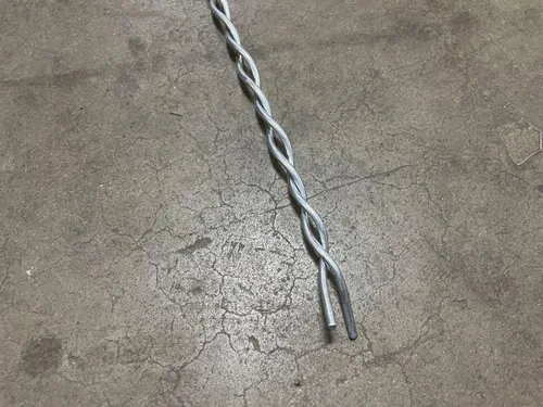 Miniatura 8 de Sandbaggy Estancias de valla de alambre de 42 pulgadas para alambre de púas y sin púas – Acero galvanizado de clase 1 premium (resistente al óxido)