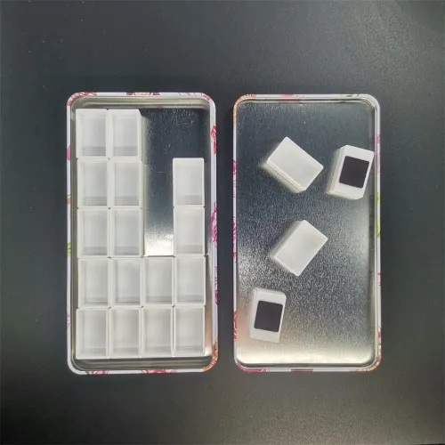 Miniatura 3 de Paleta de lata vacía de acuarela vacía caja de pintura de metal que contiene 20 piezas de plástico completo sartenes con rayas magnéticas en la Rosa