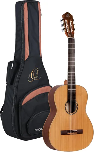Miniatura 35 de Guitarra Clásica de Nylon Tamaño 3/4 de la Serie Family con Bolsa
