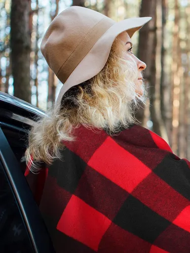 Miniatura 5 de Woven Knit Buffalo Plaid Poncho Blanket Sweater Poncho Ruana Wrap Shawl Warm for Women