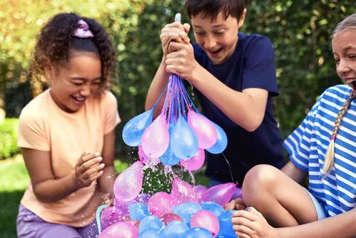 Miniatura 4 de ZURU, Bunch O Balloons, Fiesta tropical - Globos de agua autosellables y de llenado rápido, +200 globos de colores tropicales para diversión al aire
