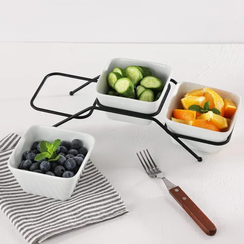 Miniatura 4 de Buyajuju Juego de 3 piezas de cuencos cuadrados de porcelana para chips y salsa con soporte de metal negro, cuencos pequeños de 4.5 pulgadas blancos