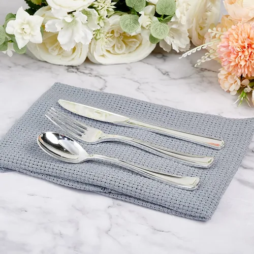Miniatura 4 de Paquete de 30 cubiertos de plástico plateado preenrollados, juego de cubiertos desechables, 30 tenedores, 30 cucharas, 30 cuchillos, 30 servilletas