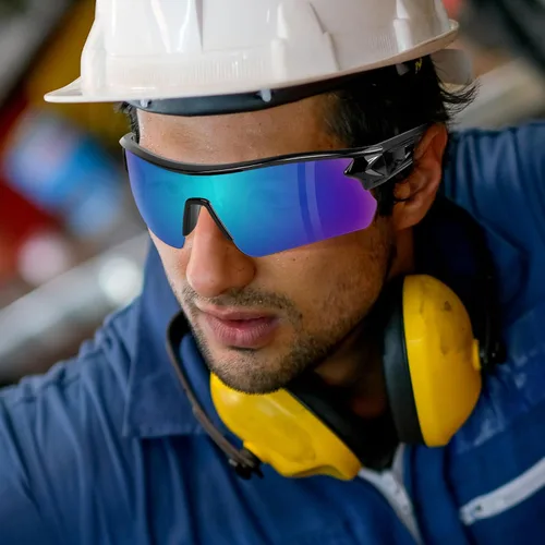 Miniatura 7 de OXG Juego de 3 gafas de seguridad para trabajo para hombres y mujeres, ANSI Z87.1 gafas protectoras resistentes a arañazos e impactos para industria