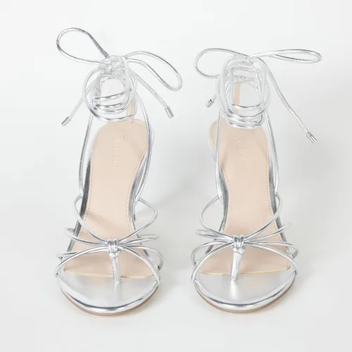 Miniatura 6 de The Drop Sandalias de tacón con tiras y cordones Archie para mujer