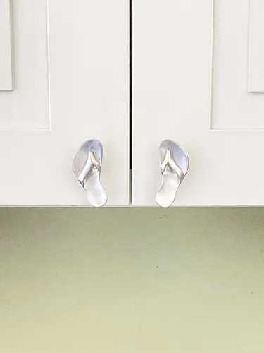 Miniatura 5 de Perillas de gabinete Flip Flop (par combinado)