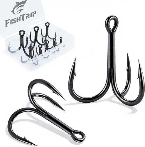 FishTrip 25/10/90/200 anzuelos de pesca, ganchos de pesca triples de acero de alto carbono con ultra brabed afilado para agua salada negro de agua