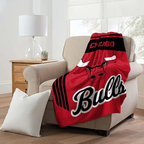 NORTHWEST Chicago Bulls NBA Manta de Microfibra con Licencia Oficial de 46"×60" – Todos los Logos y Colores del Equipo – Manta Acogedora para Día de