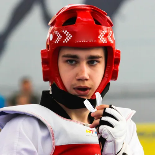 Miniatura 4 de Protector bucal deportivo de 4 piezas para adultos y jóvenes, protección bucal atlética con funda (sin BPA) para boxeo, fútbol, hockey, karate