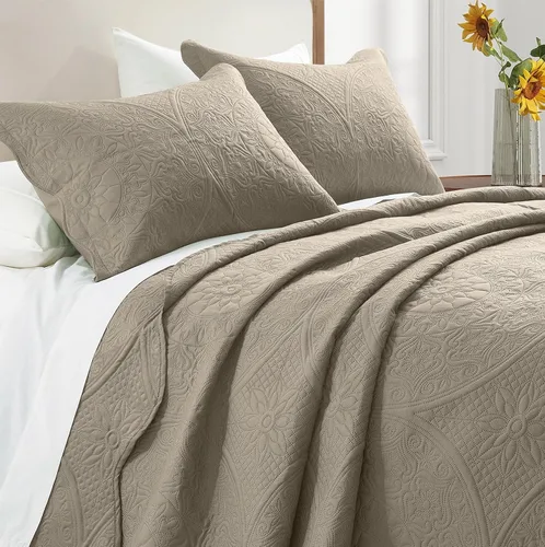 Miniatura 46 de IR Imperial Rooms Velvet Twin Quilt Bedspread Comforter Bedding Set 2 Pcs Diamond Pattern - (68"x86") Bedspread Coverlet + 1 Pillow Shams