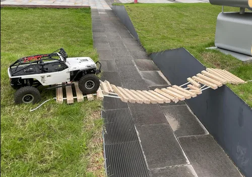 Miniatura 2 de Gaps Challenge RC Crawler Obstacle scx24 trx4 scx10 Upgrades RCrabbit Bridge RC Course Track (no incluye camión)