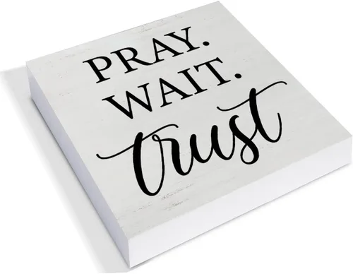 Miniatura 2 de Inspiration - Cartel de madera cristiana para decoración de escritorio, con texto en inglés "Pray Wait Trust", caja de madera rústica