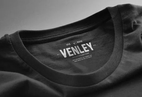 Miniatura 4 de Venley Todas las camisetas Spirit Wear de la NCAA para mujer