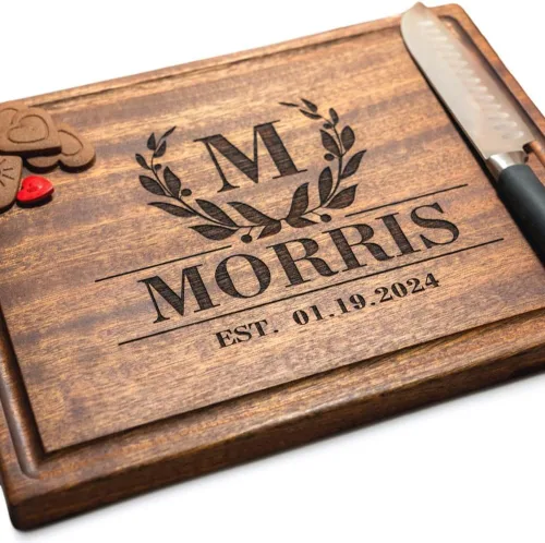 Miniatura 9 de Tabla de cortar personalizada, idea de regalo de boda, aniversario o inauguración de la casa, charcutería grabada en madera, para parejas