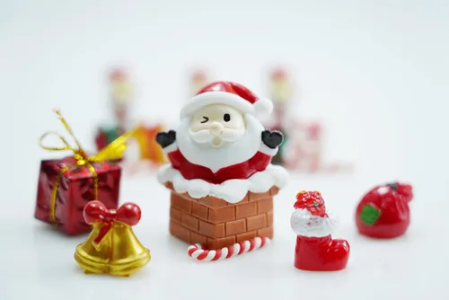 Miniatura 5 de Cutemini Kit de Navidad de casa de muñecas a escala 1:12, 6 piezas de decoración de escena en miniatura, muñeco de nieve, caramelo, muleta