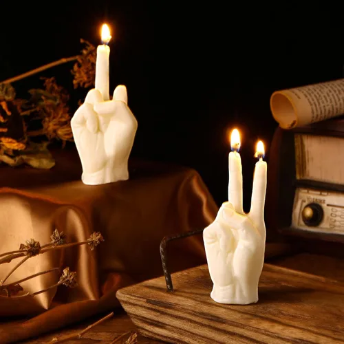 Miniatura 5 de BBTO 2 velas de mano de dedo medio – Gesto de victoria decoración de habitación adolescente – Vela blanca divertida estética para oficina, casa