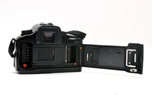 Miniatura 6 de Canon Cámara SLR EOS Elan 7 de 1.378 in (solo cuerpo)