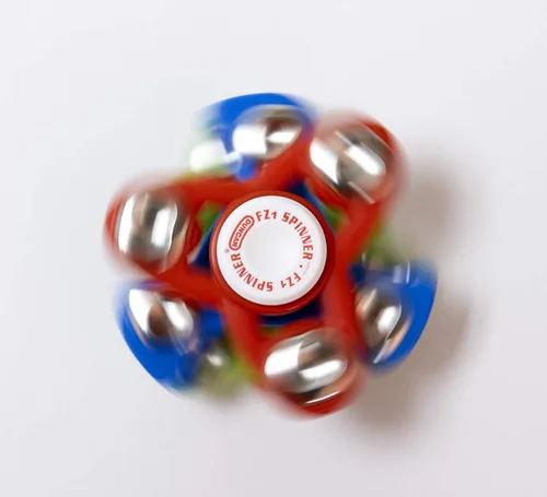 Miniatura 4 de Duncan Paquete de juguetes Fidget Spinner Pack, Fidget and Sensory Toy Pack Valor, Variadas Formas, 4 Fidget Spinners, Multicolor