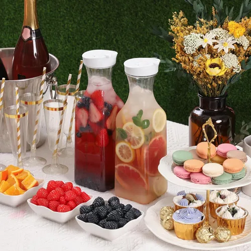 Miniatura 6 de NETANY Jarra de agua de plástico de 50 onzas con tapa abatible, juego de 2 recipientes de jugo de base cuadrada, jarra de plástico transparente