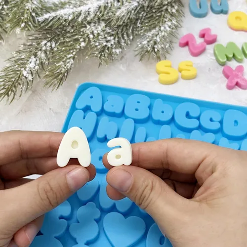 Miniatura 2 de Moldes de silicona de letras de chocolate, moldes de caramelo numéricos para decoraciones de pastel, molde de oso de goma de silicona con raspador