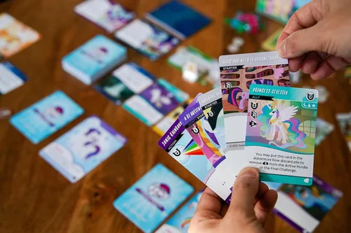 Miniatura 7 de Renegade Game Studios My Little Pony: Adventures in Equestria Juego de construcción de mazos para 1-4 jugadores