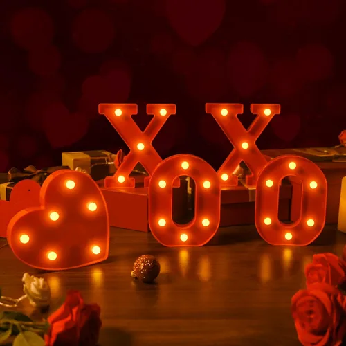 EDYCON Letrero con luces para el día de San Valentín, decoración de mesa, letras con luz LED, funciona con pilas, para decoración del hogar, fiesta,