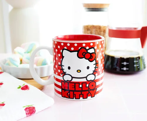 Miniatura 3 de Silver Buffalo Sanrio Hello Kitty - Taza de cerámica con lunares rojos y blancos, 20 onzas Hello Kitty lunares rojos y blancos
