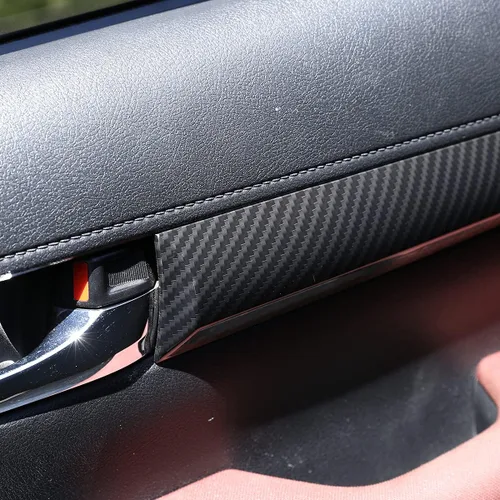 Miniatura 5 de YIWANG Cubierta del panel de decoración de puerta interior de estilo de fibra de carbono 4 piezas para Toyota Hilux 2015-2021 accesorios de coche
