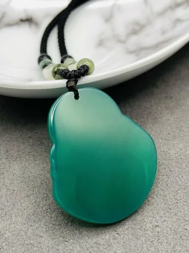 Miniatura 5 de 1 colgante de jade verde chino con dije de Buda sonriente de la suerte, Gema, Jade