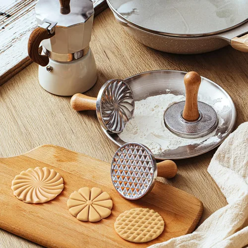 Miniatura 4 de Wenqik 3 piezas de sellos de galletas redondos de metal para prensa de galletas molde con mango de madera para hornear en relieve, suministros