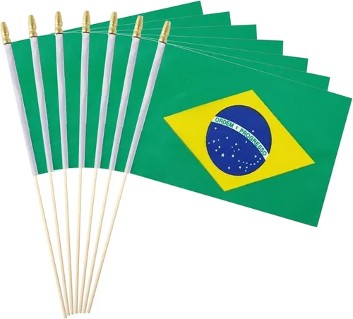 Paquete de 12 banderas de Brasil en palos, pequeñas banderas de mano brasileñas para oficina, aula, vacaciones, decoración de fiestas