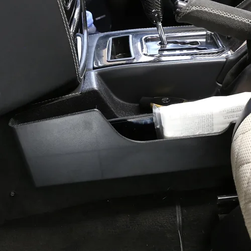 Miniatura 9 de TOYCIDFG Caja de almacenamiento colgante para consola de cambio de marchas, bandeja organizadora lateral compatible con Mercedes Benz Clase G