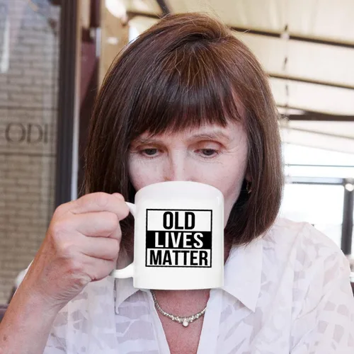 Miniatura 4 de DU VINO Old Lives Matter Taza de café de 11 onzas, divertido regalo de cumpleaños o jubilación para personas mayores mayores, regalo de broma