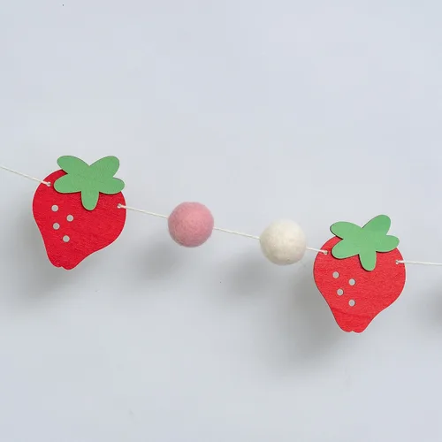 Miniatura 7 de Guirnalda de madera de fresa, decoraciones temáticas de fresa, guirnalda de fieltro de fresa, temática de primer cumpleaños para niña, pancarta