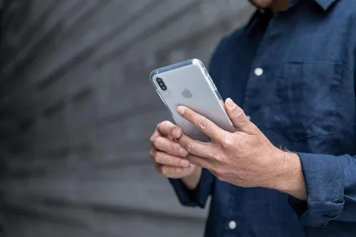Miniatura 4 de ZAGG Gear4 Crystal Palace - Funda compatible con iPhone 11, protección avanzada contra impactos con tecnología D3O integrada, antiamarilleo, funda