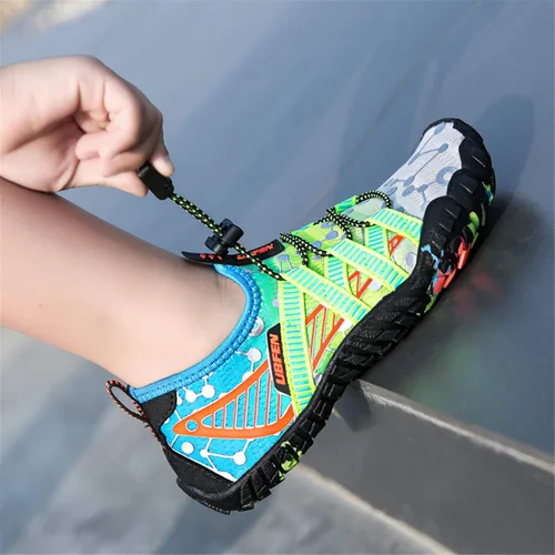 Miniatura 6 de UBFEN Zapatos de agua para niños y niñas, calcetines acuáticos descalzos, playa, deportes, natación, piscina, secado rápido, ligeros, niños pequeños