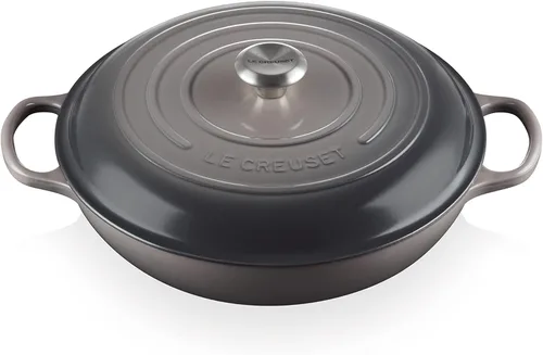 Le Creuset Signature Cacerola de hierro fundido esmaltado, 5 cuartos de galón, color gris oscuro (Oyster)