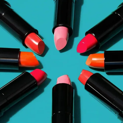 Miniatura 7 de wet n wild - Lápiz labial con acabado sedoso, color labial hidratante rico y acumulable, formulado con vitaminas A, E y macadamia para una Solo