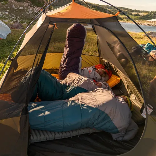 Miniatura 12 de Kelty Grand Mesa 2P or 4P Backpacking Tent – 3 Season Camping, Thru Hiking Shelter, Aluminum Pole Frame, Single Door + Vestibule