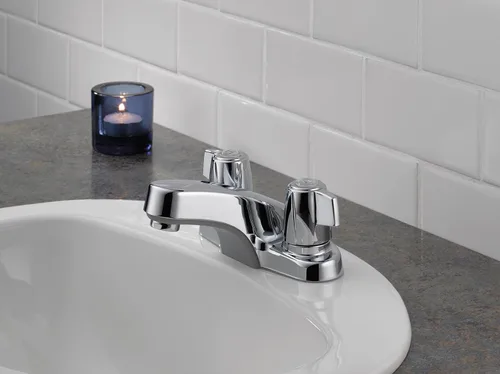 Miniatura 2 de Peerless Delta Faucet Peerless P241LF Classic - Baño de dos asas, cromado